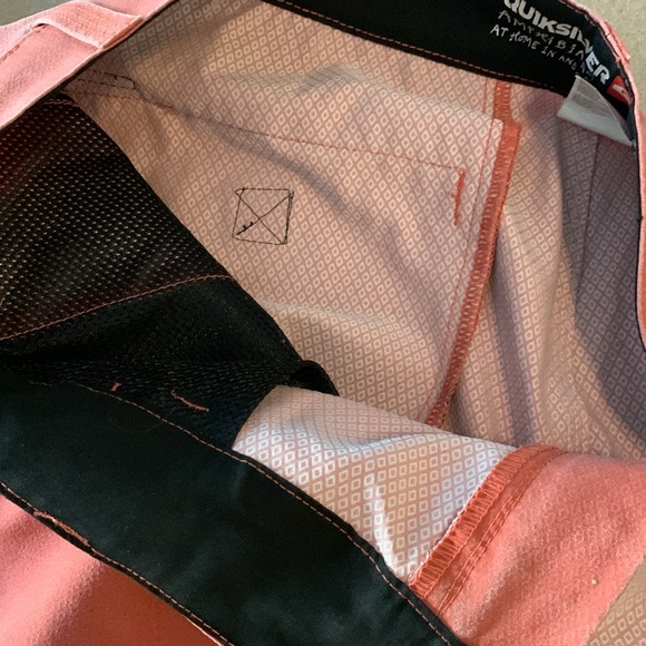 QUICKSILVER AMPHIBIANS SHORTS - CORAL/ ORANGE - Size 36 - Picture 5 of 10